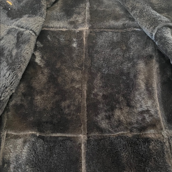 Women's Danier Chocolate Brown Shearing full length below the knee button frCoat - Picture 9 of 12